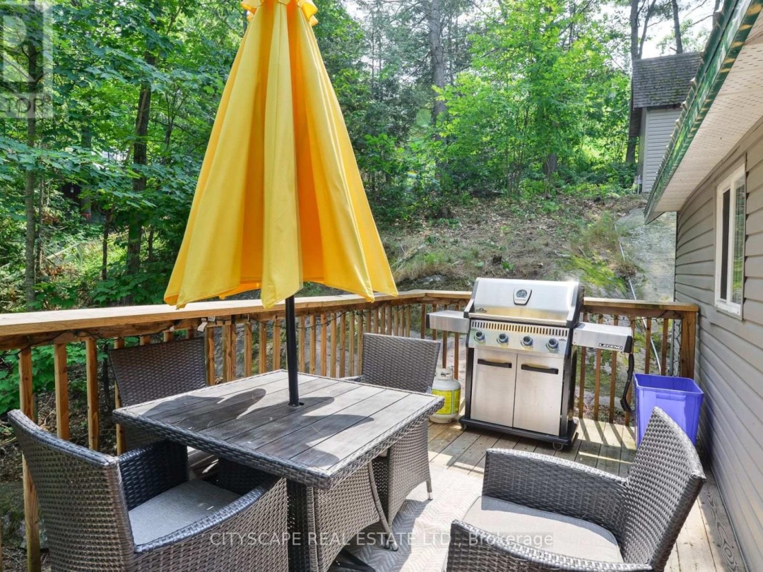 2 - 1100 HEWITT STREET E, Gull Lake