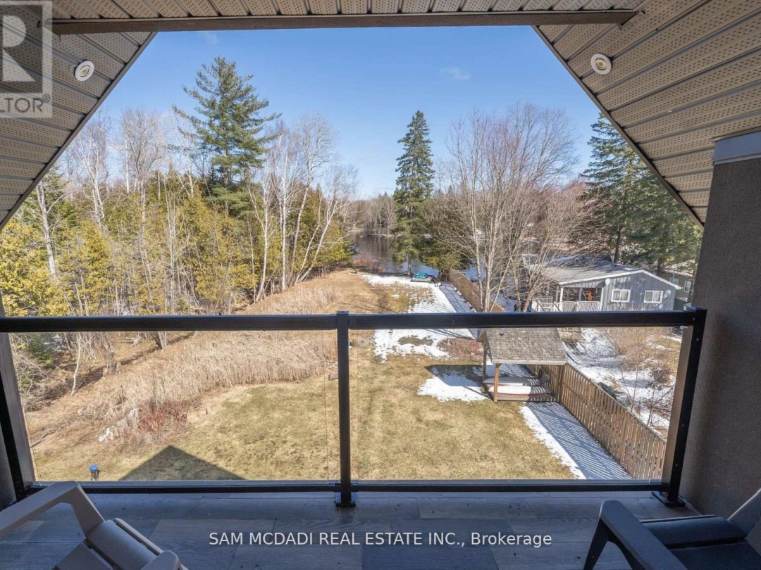 44 BASS LAKE ROAD, Pigeon Lake