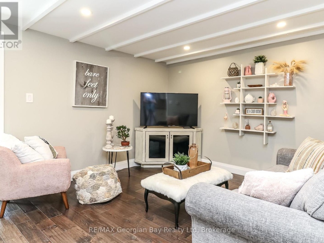 30 ORIOLE STREET, 