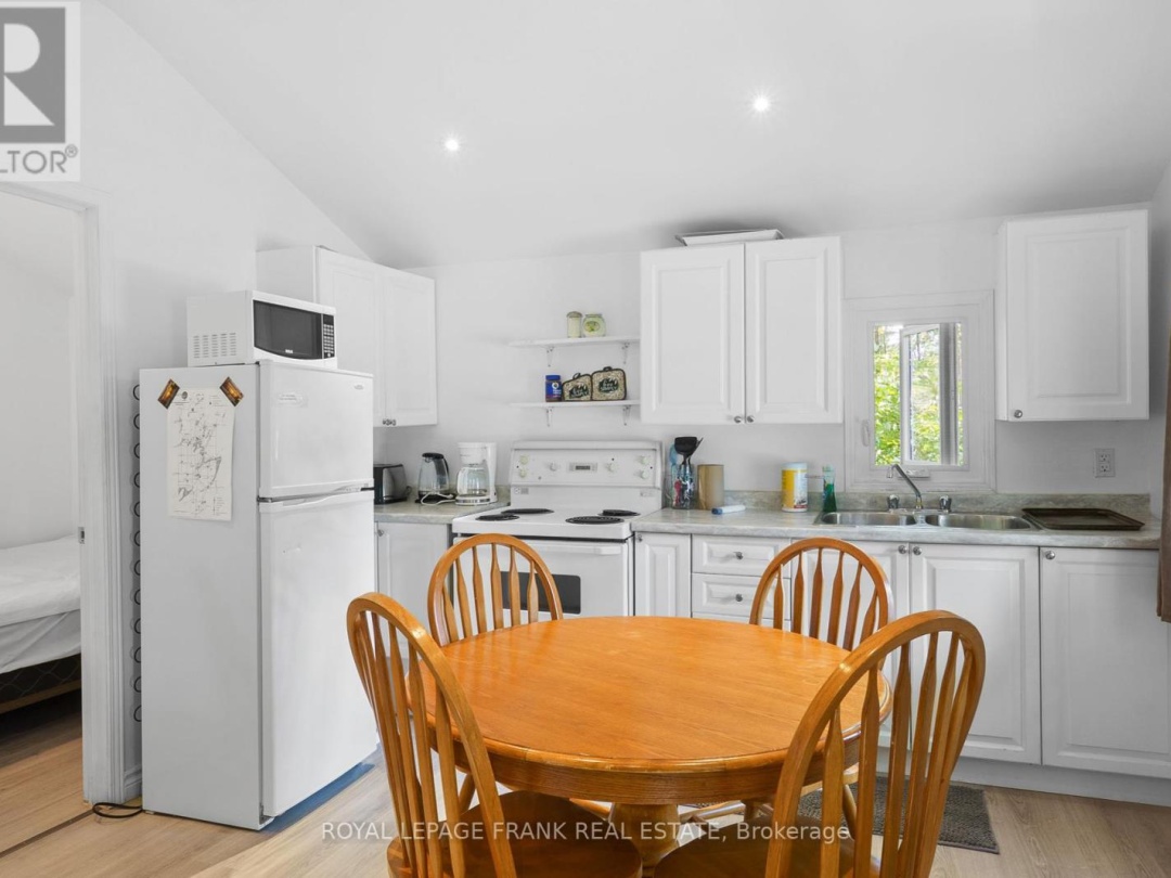 8 - 230-232 LAKE DALRYMPLE ROAD, 