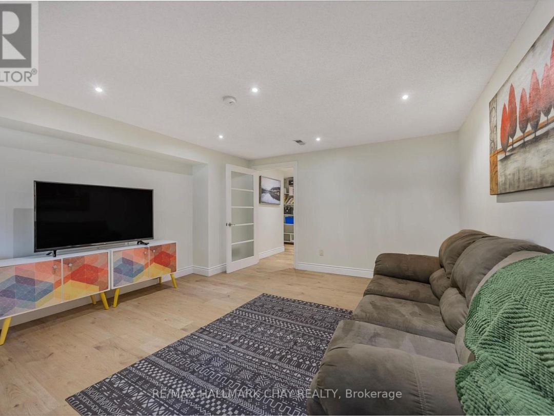 26 CHERRY TRAIL, 