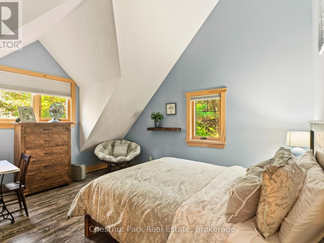 1 - 1763 NORTH MULDREW LAKE ROAD, 