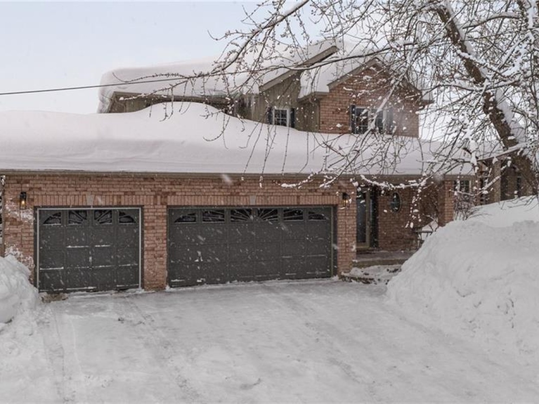 3173 Bass Lake Side Road E, Orillia