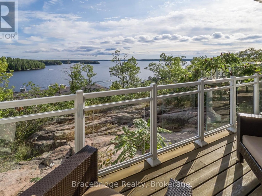 T301-C2 - 1869 MUSKOKA RD 118 HIGHWAY W, Lake Muskoka