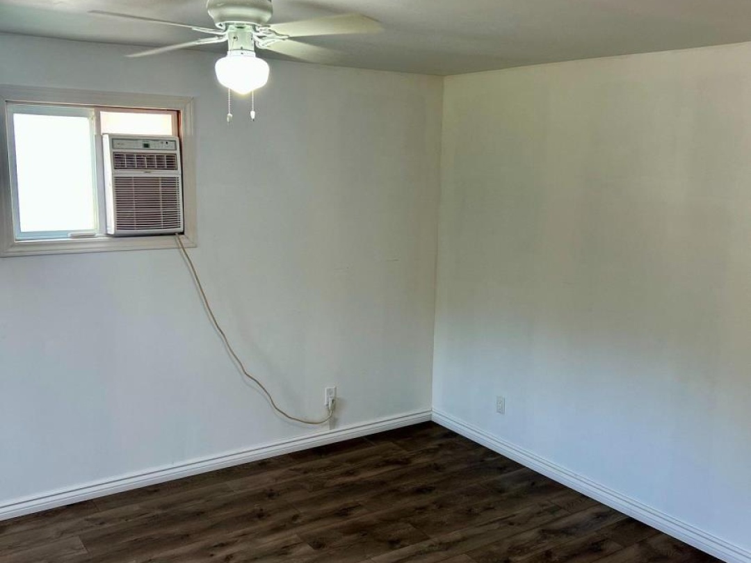 8 - 1701 HIGHWAY 11,