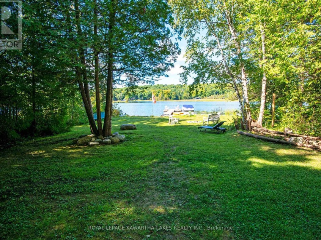 34 Deweys Island, Cameron Lake
