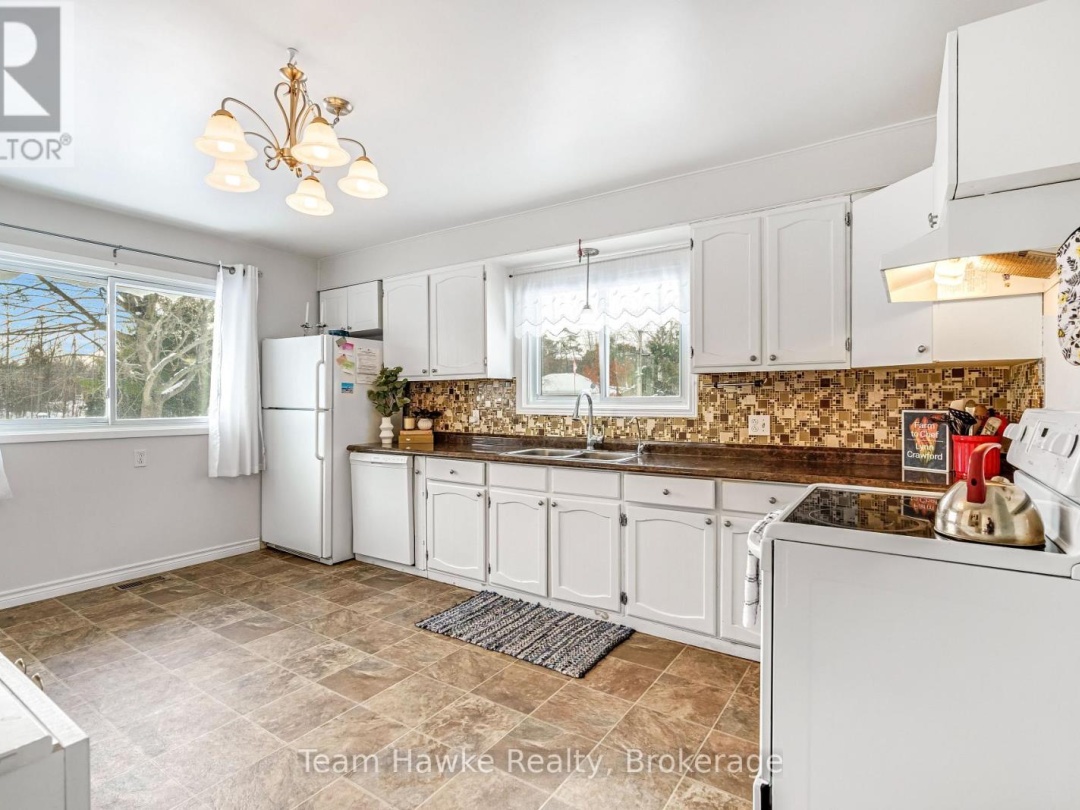 264 KINGFISHER AVENUE, 