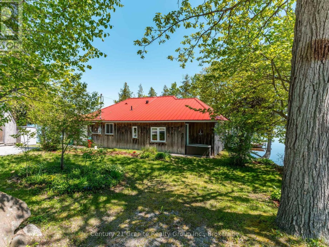 359 Avery Point Road, Dalrymple Lake