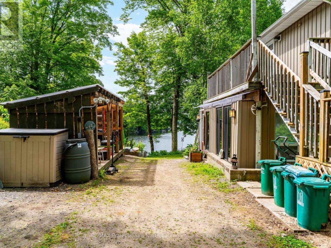 1141 TROOPER LAKE DRIVE, 
