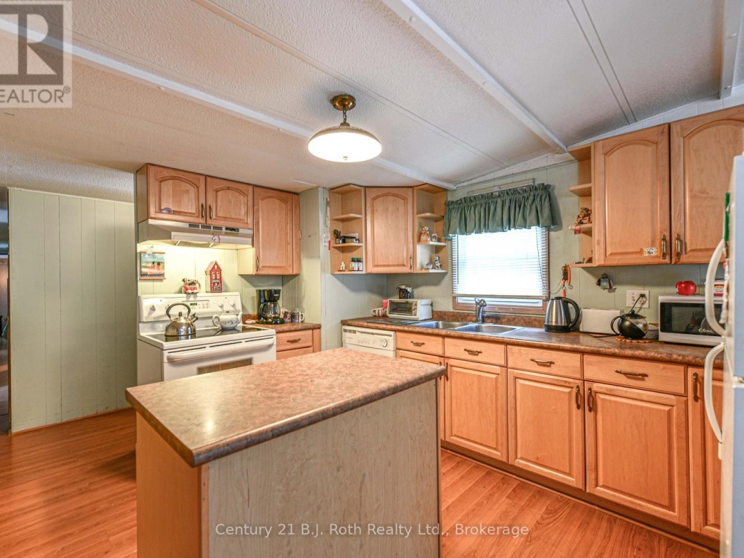 31 - 580 WEST STREET S, 