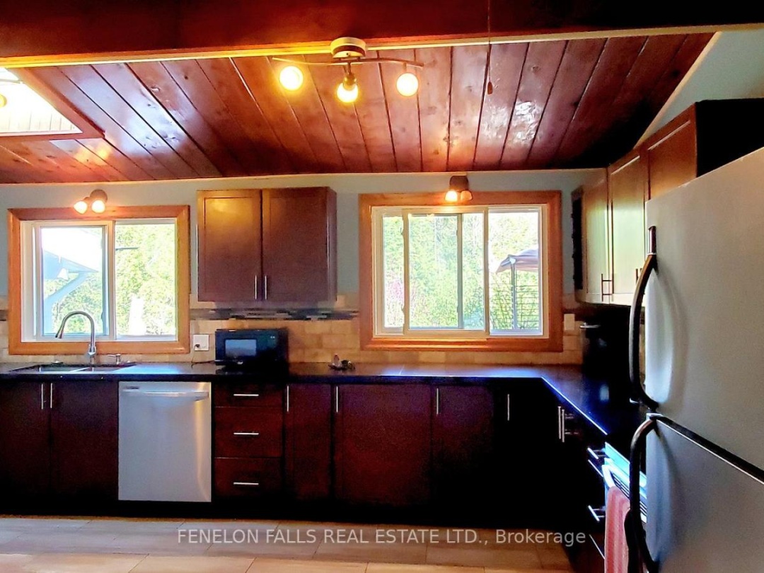 105 Cedarplank Road, Burnt Lake