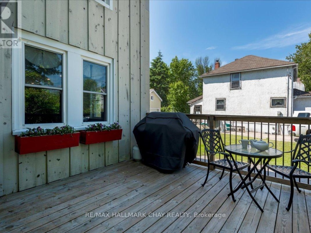 3366 MUSKOKA STREET, 