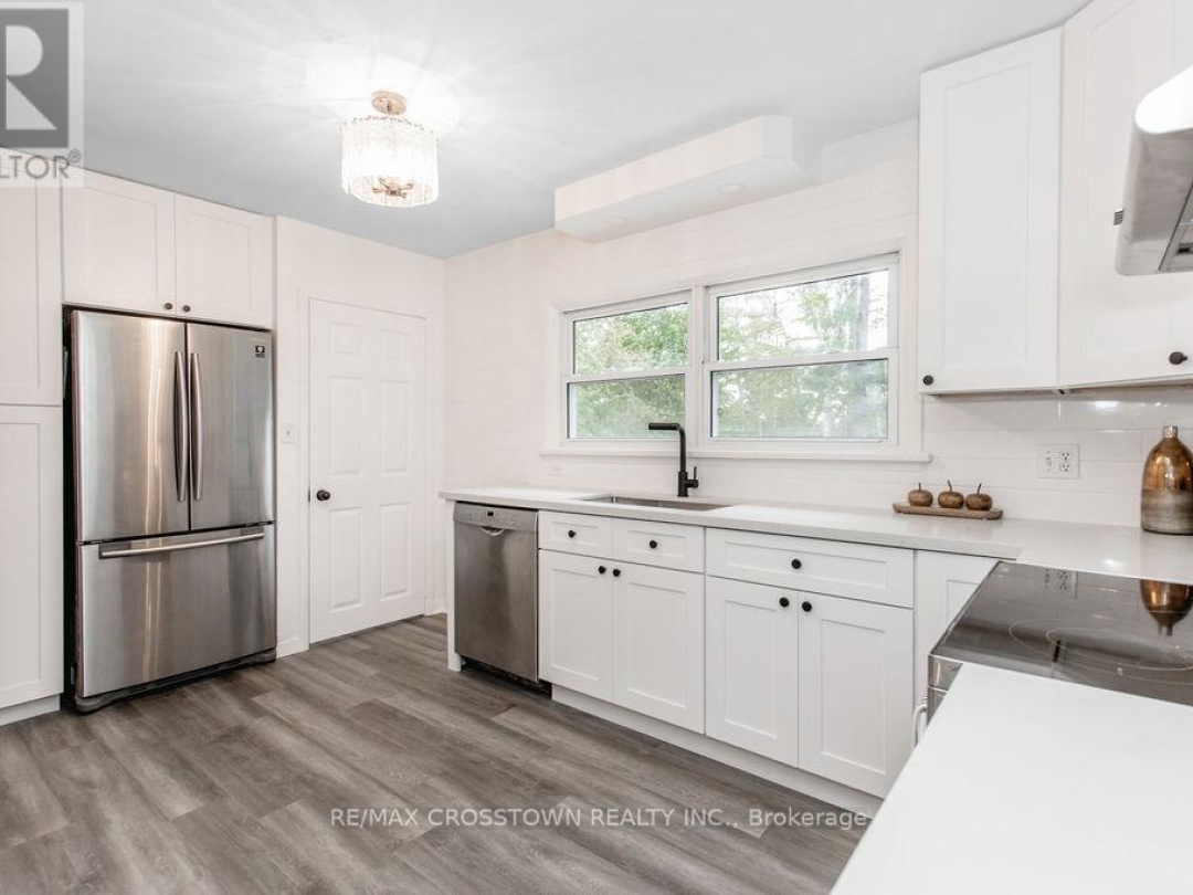 3495 BRENNAN LINE, 