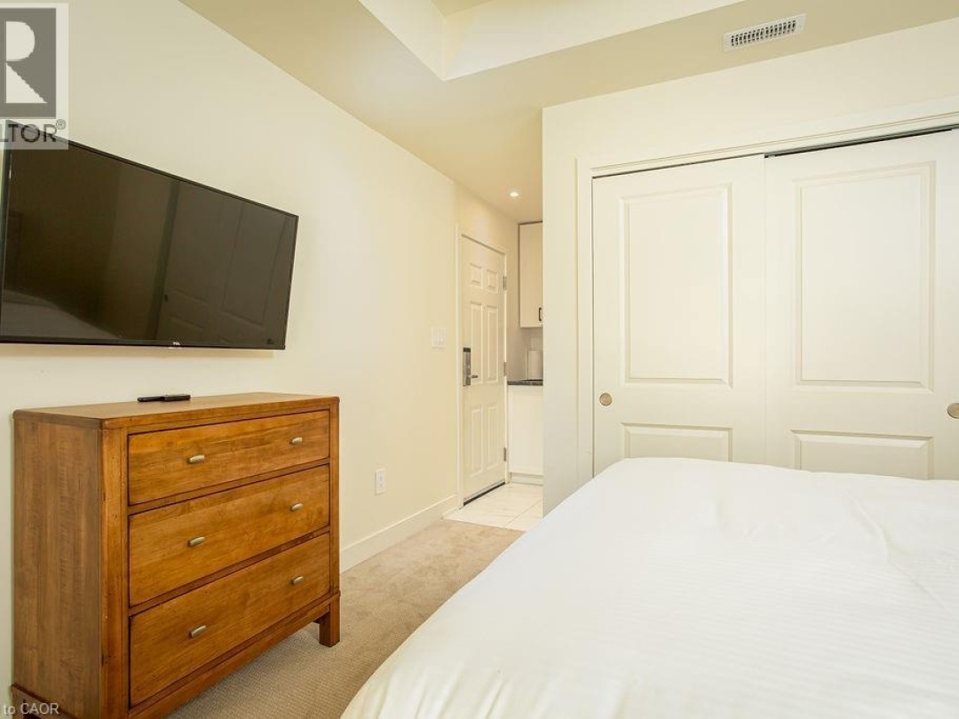 1869 MUSKOKA 118 Road W Unit# BTV-105, 