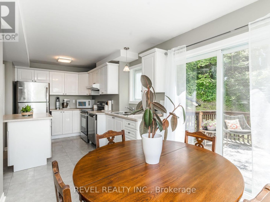 65 DANCY DRIVE, Orillia