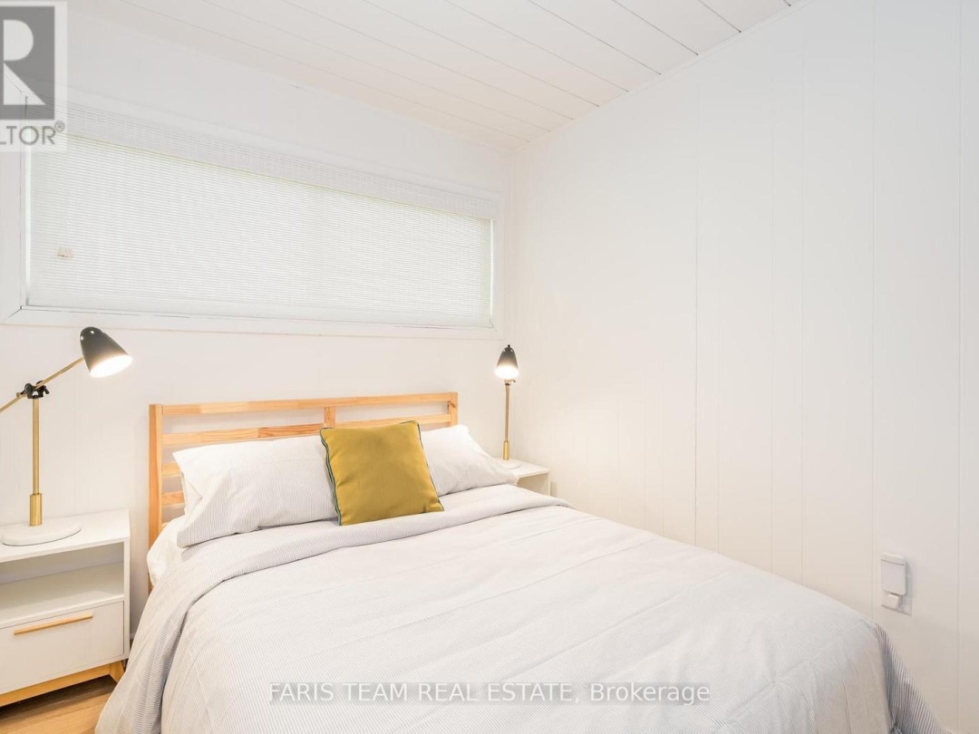 1010 Sanderson Road, Clearwater Lake