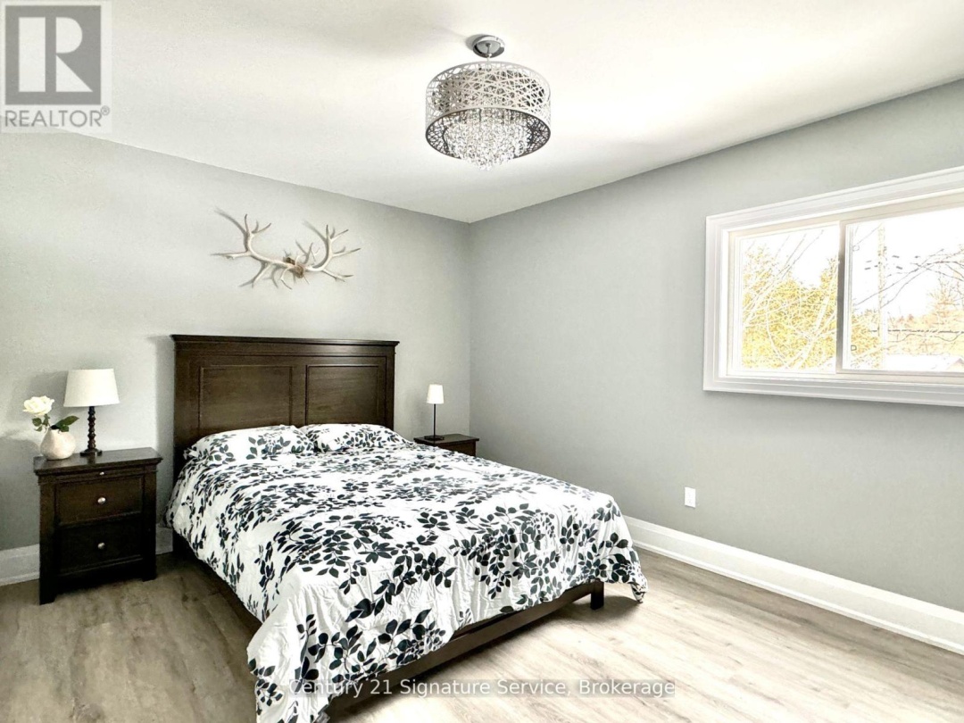 127 Maskinonge Road, Georgian Bay
