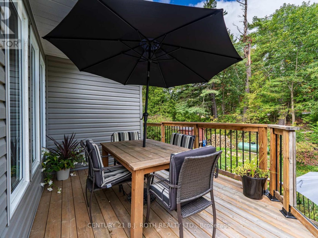 8101 KINGS RIVER ROAD, 