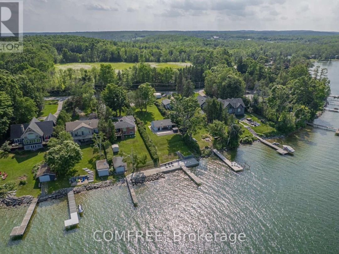 901 WOODLAND DRIVE, 