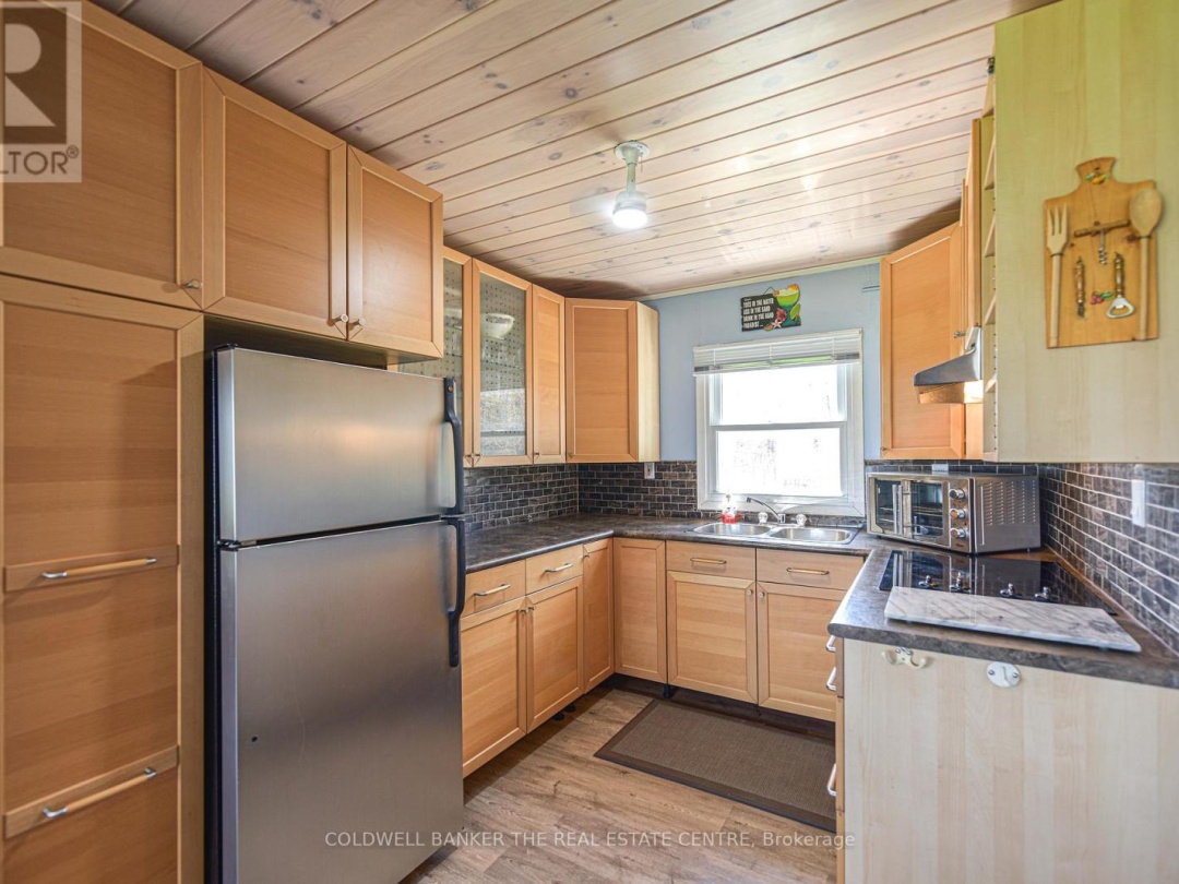 4137 Bayview Avenue, Lake Simcoe