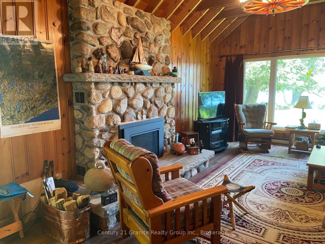 1272 REYNOLDS ROAD, 