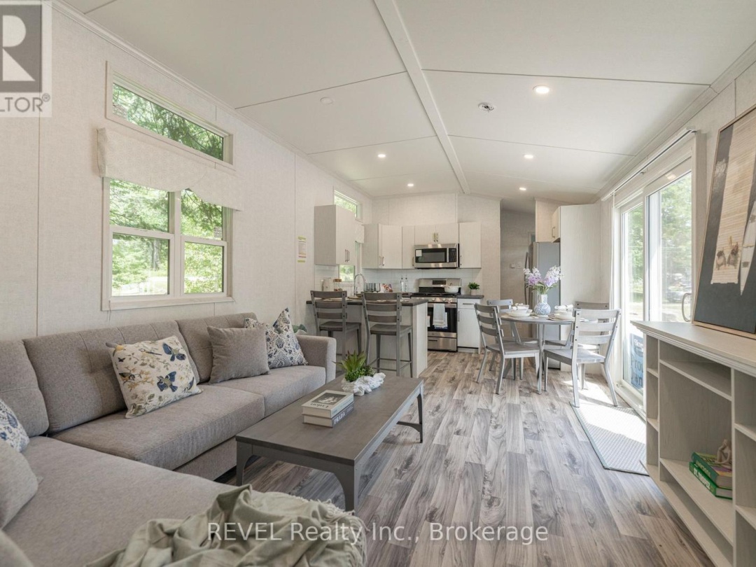 B56 - 85 HUTCHINSON BEACH ROAD, Deer Lake