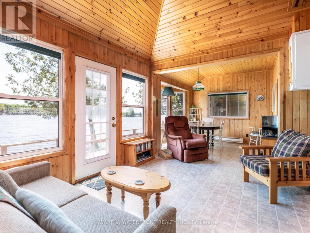 103 Shadow Lake 2 Road, 