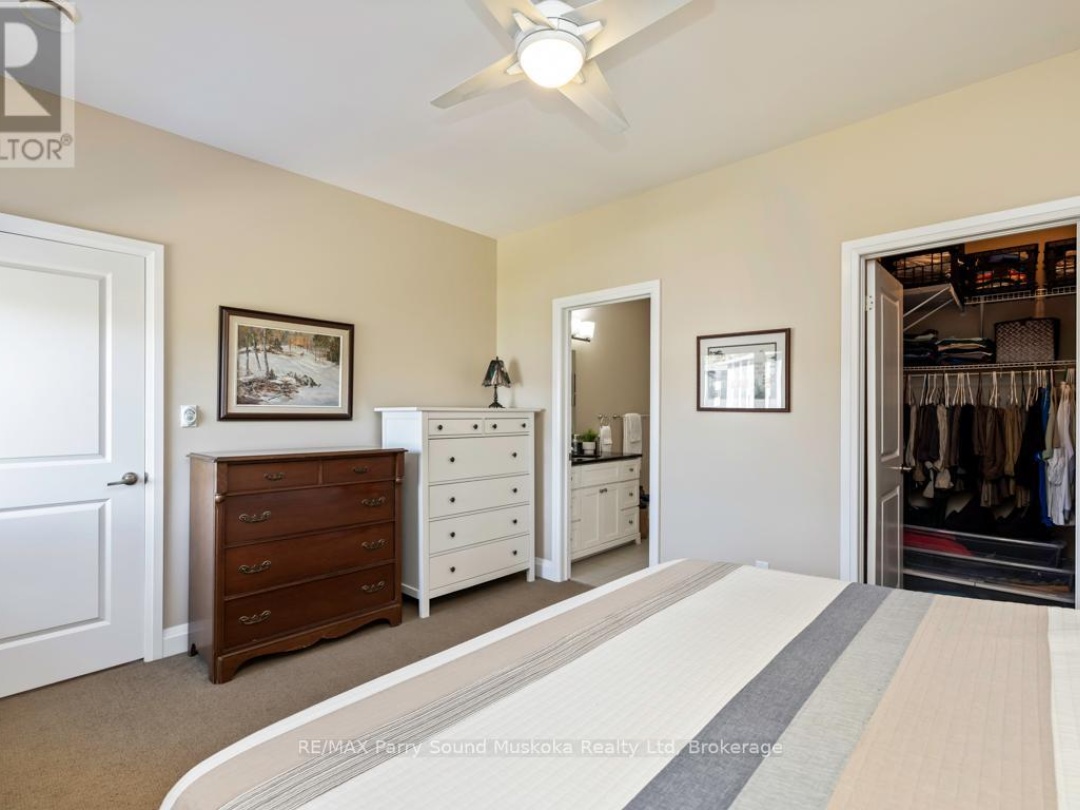 303 - 20D SILVER BIRCH COURT, 