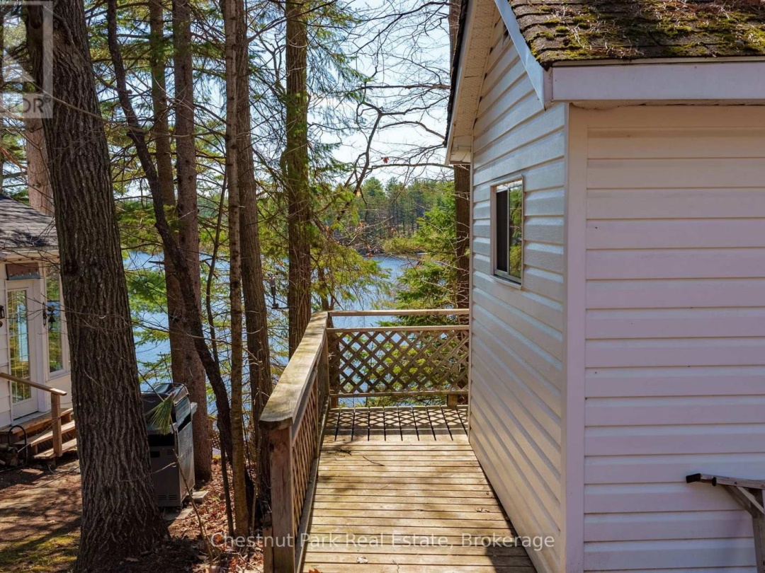 1038 FITCHETT LANE, 