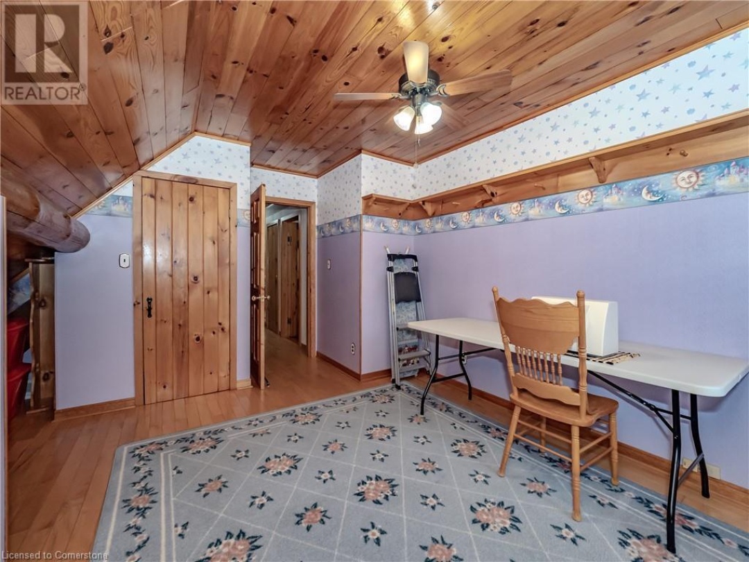 1696 HIGHWAY 118 E, 