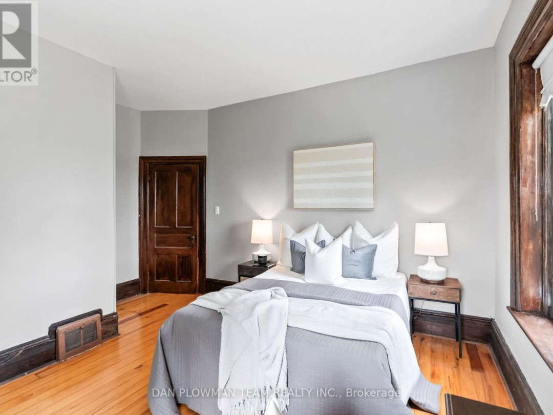 1250 CONCESSION 2 ROAD, 