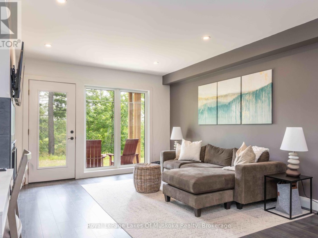 102 3 Tree Tops Lane, Peninsula Lake