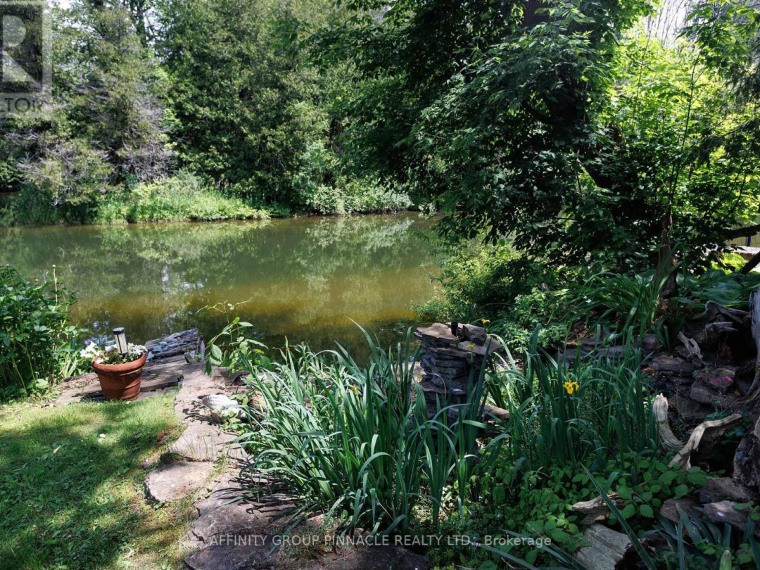 1385 FURNISS DRIVE, 