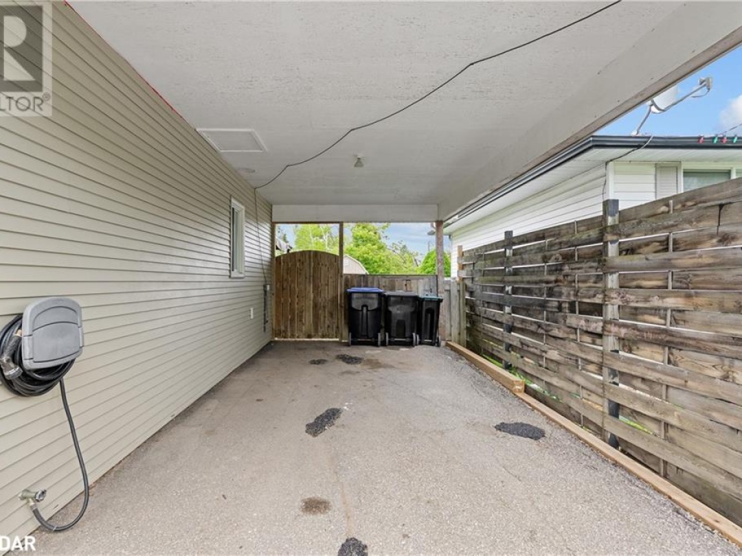 9881 12 Highway, Warminster