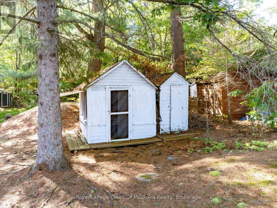 1010 TARA LANE, Morrison Lake