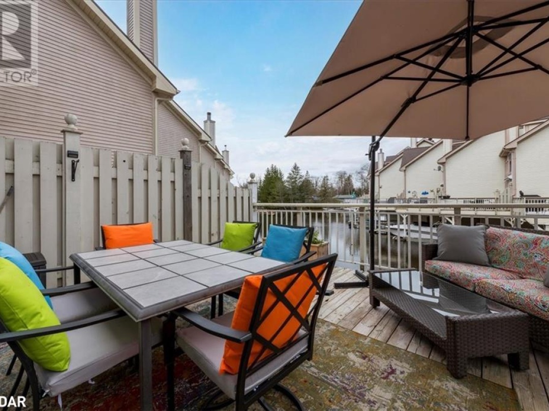 100 Laguna Pky Parkway Unit# 8, Lake Simcoe