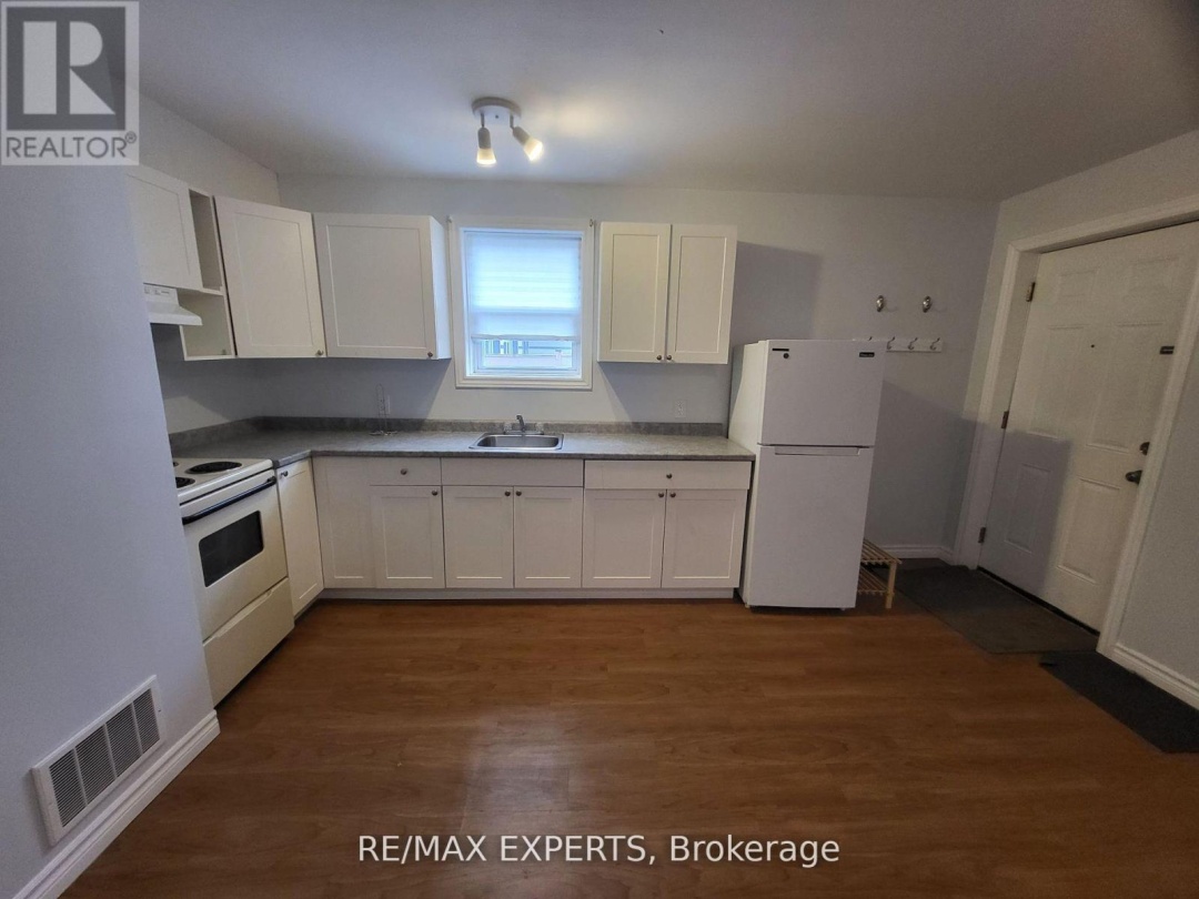 62 West Street S, Orillia