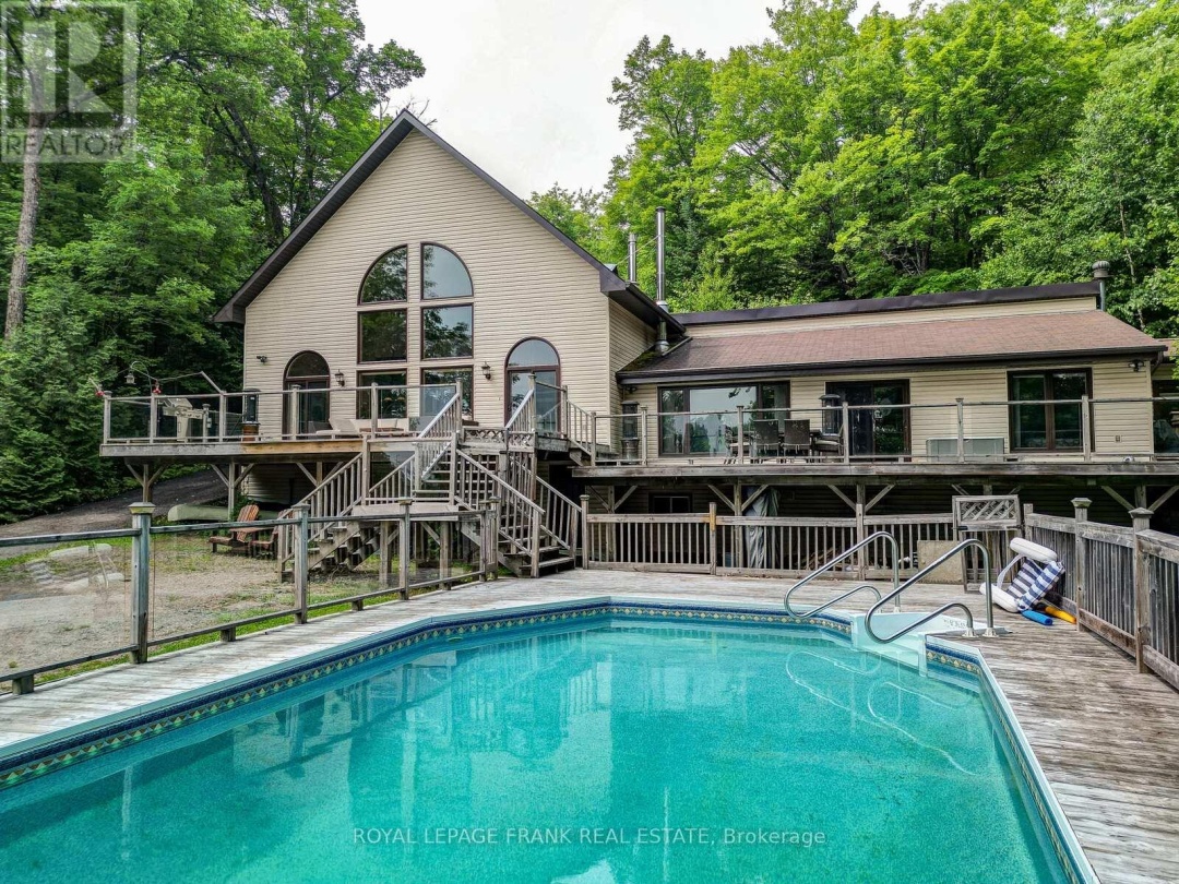1013 MERRICK DRIVE, Wood Lake
