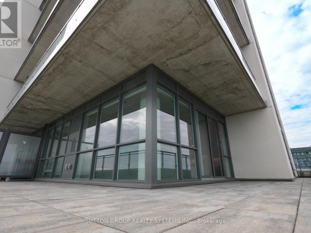 1801 - 15 LYNCH STREET, 