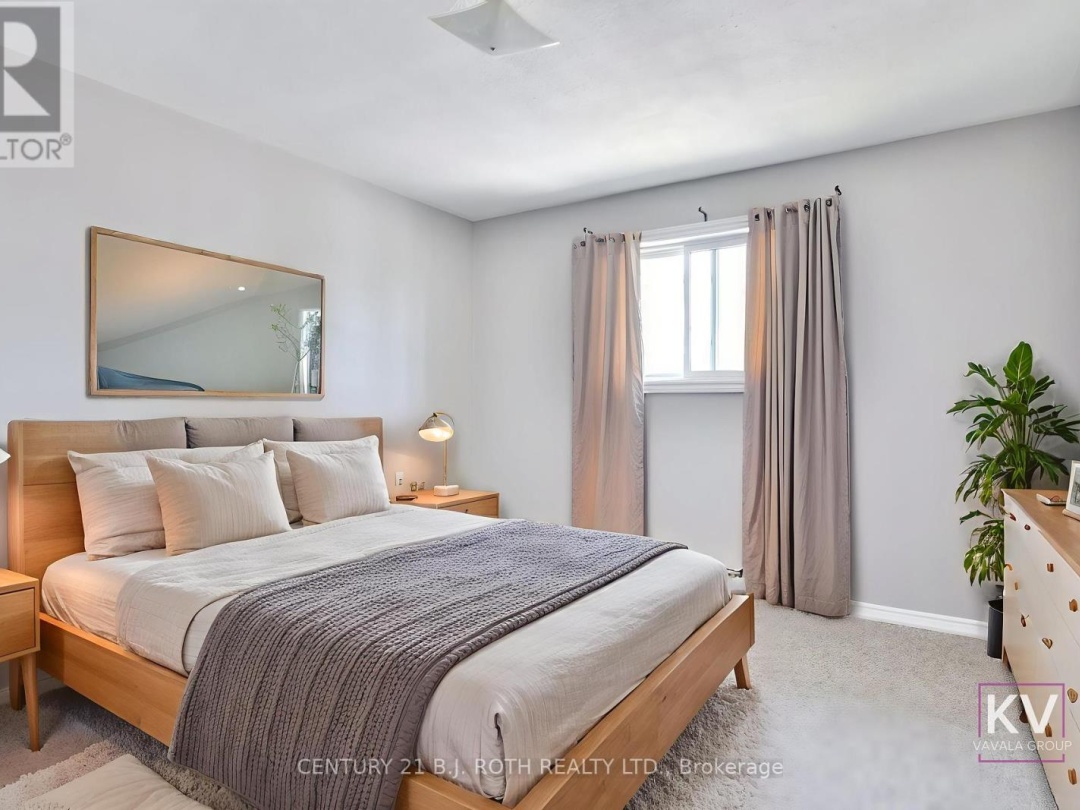 19 SOUTH STREET S, 