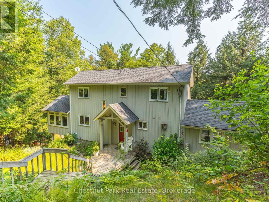 1669 NEWTON STREET, Redstone Lake