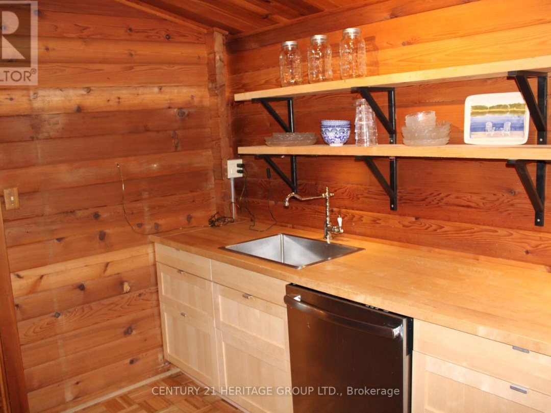 1452 Milne Road, Wood Lake
