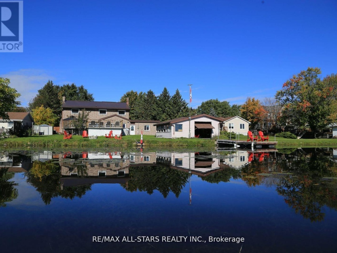 122 Fenelon Drive, Sturgeon Lake