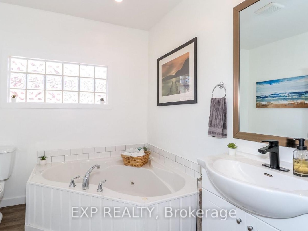 5 BOURGEOIS BEACH ROAD, 