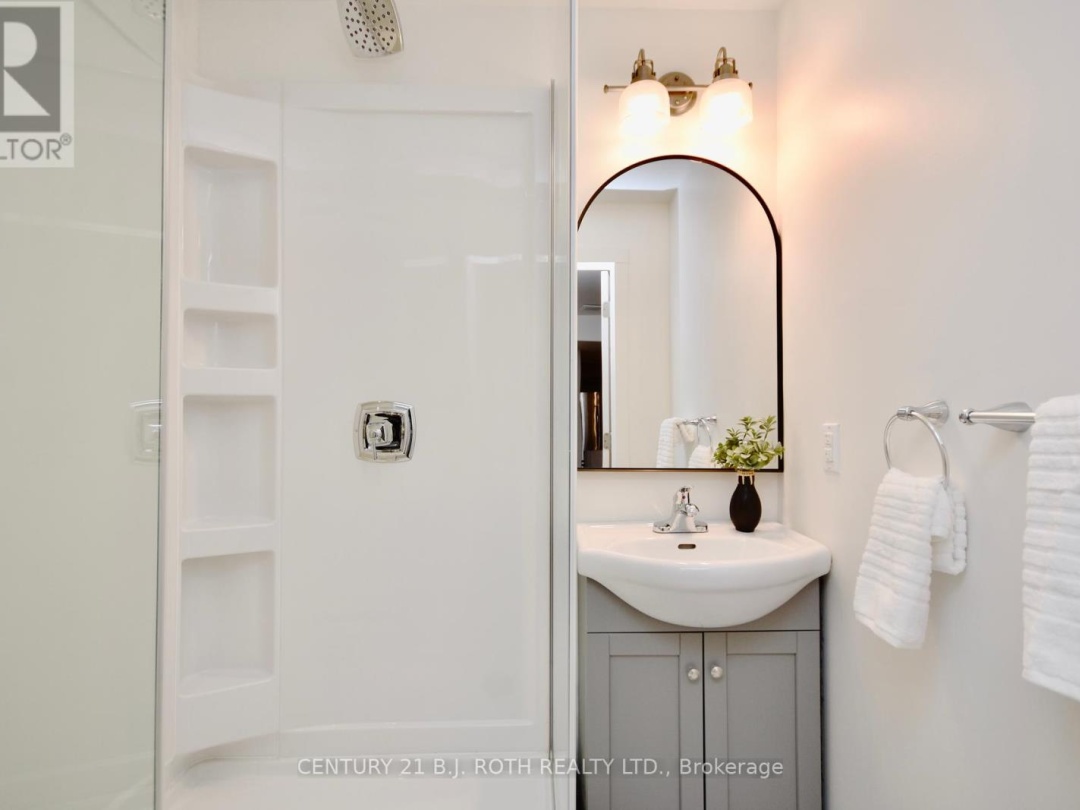 3089 EMPEROR DRIVE, 