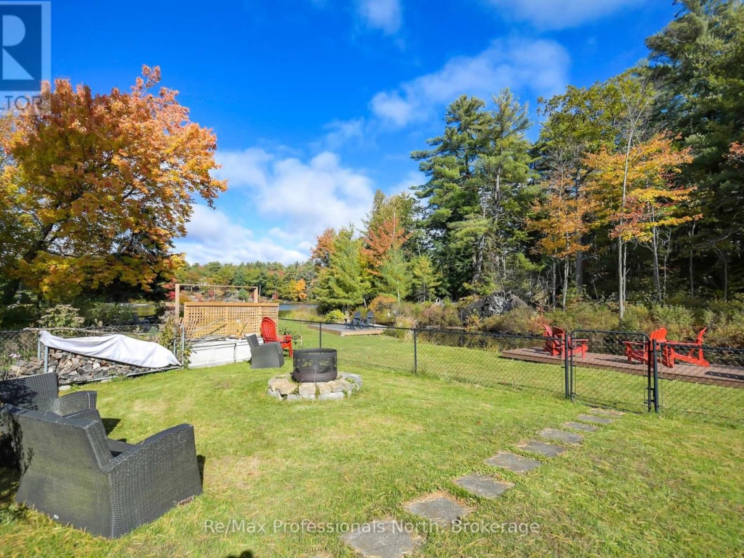 324 Bethune Drive N, Gull Lake