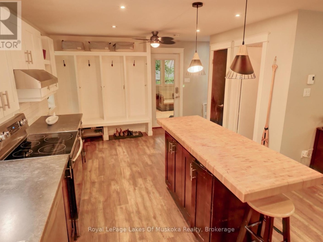 38 FLORENCE STREET W, 