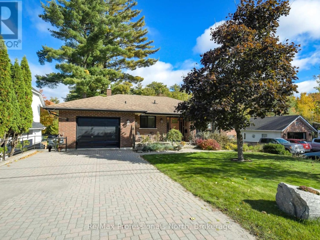 324 Bethune Drive N, Gull Lake