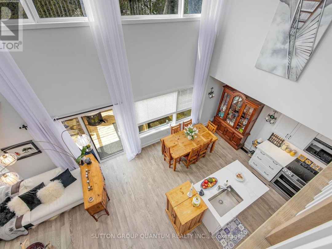 35 RUBY CRESCENT, Lake Simcoe