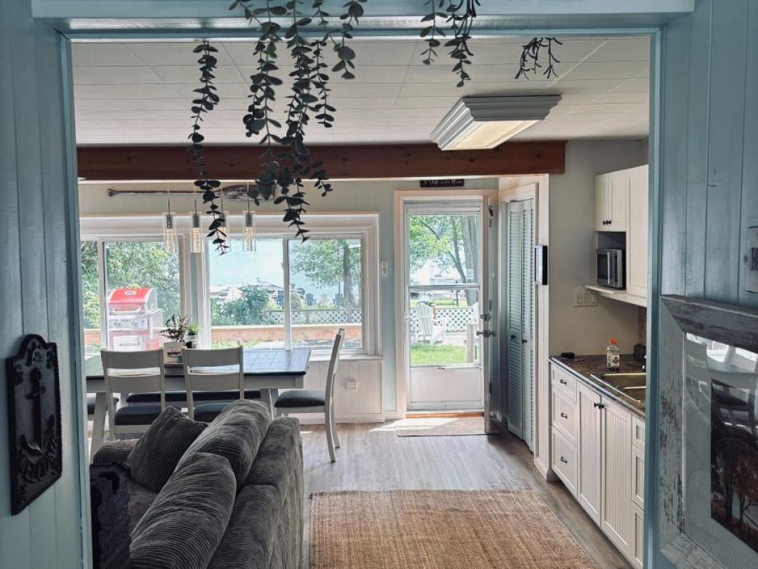 5 - 1115 SOUTH KAHSHE LAKE ROAD, 